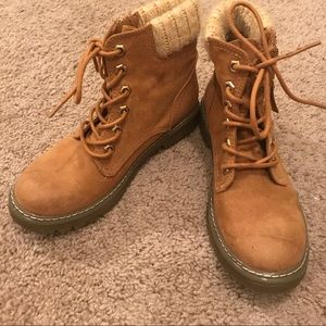 Women’s Classic Rugged Boot